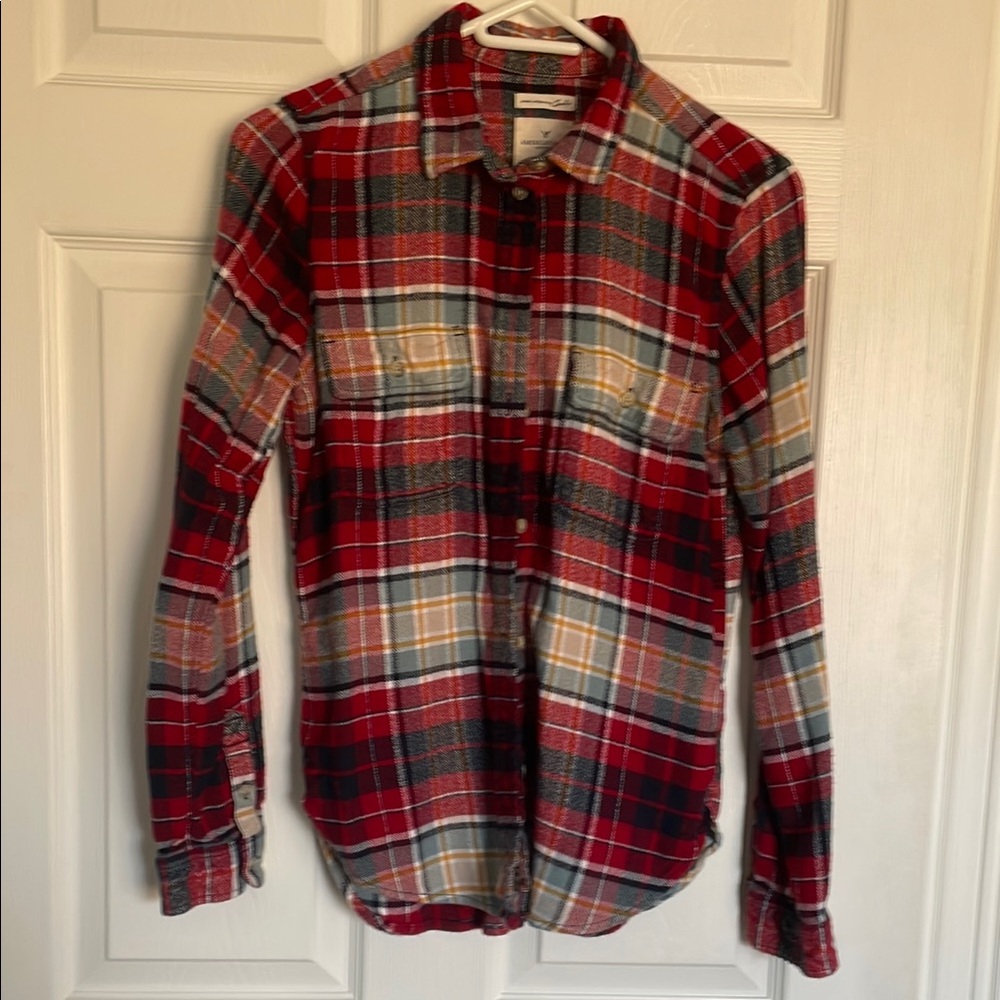 American Eagle, plaid Women’s shirt